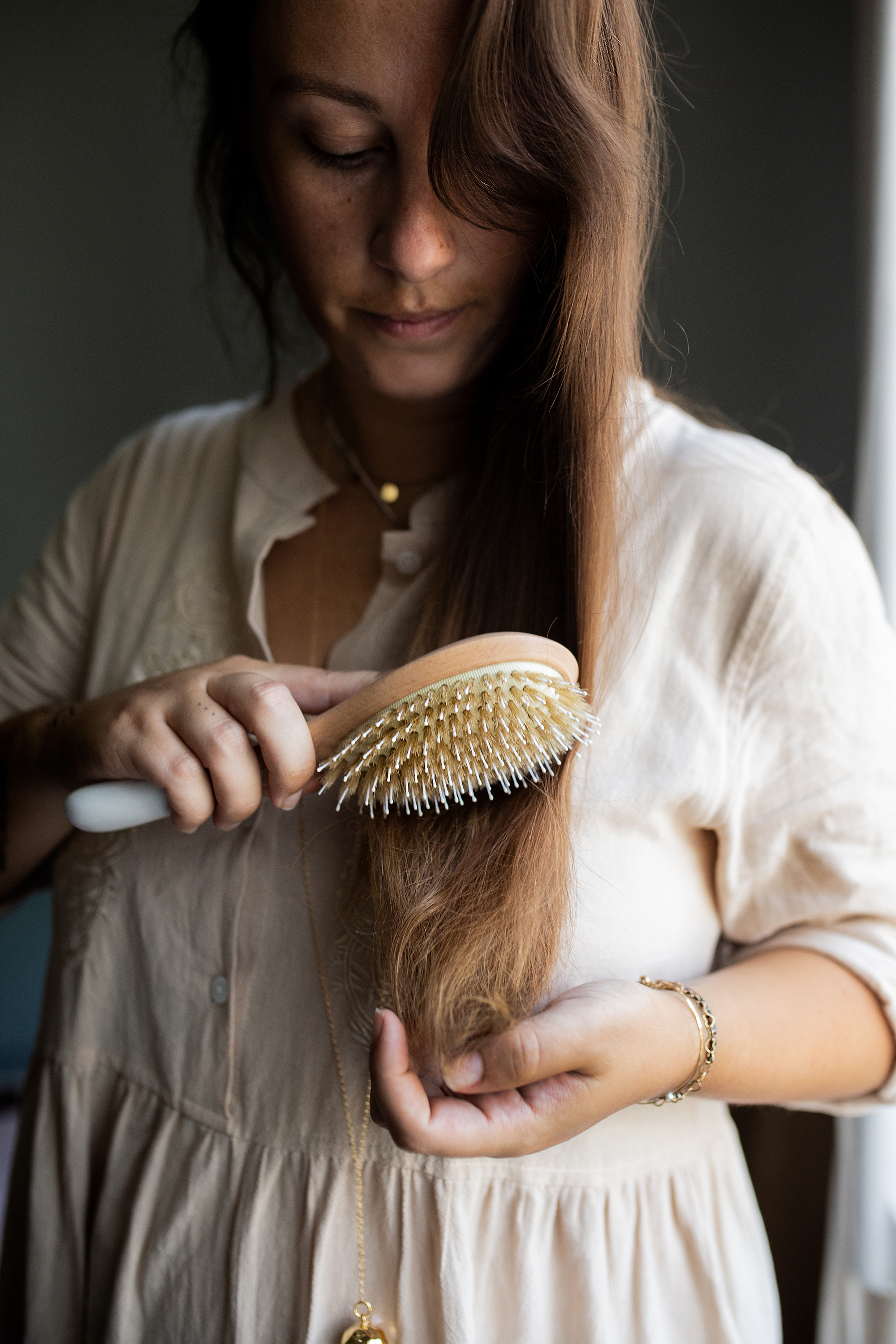 Brosse démêlante en nylon et soies de sanglier