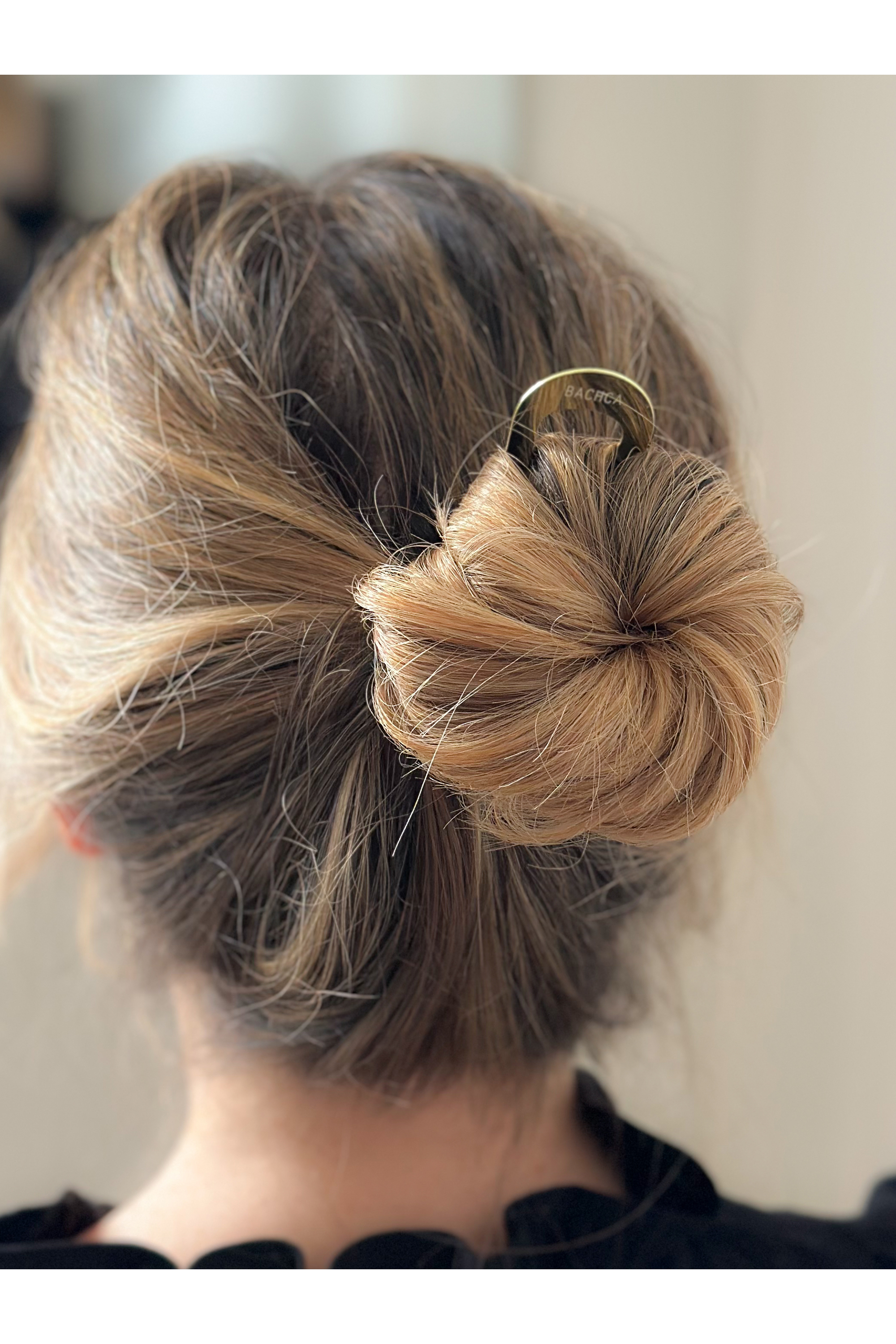 Pic chignon métal
