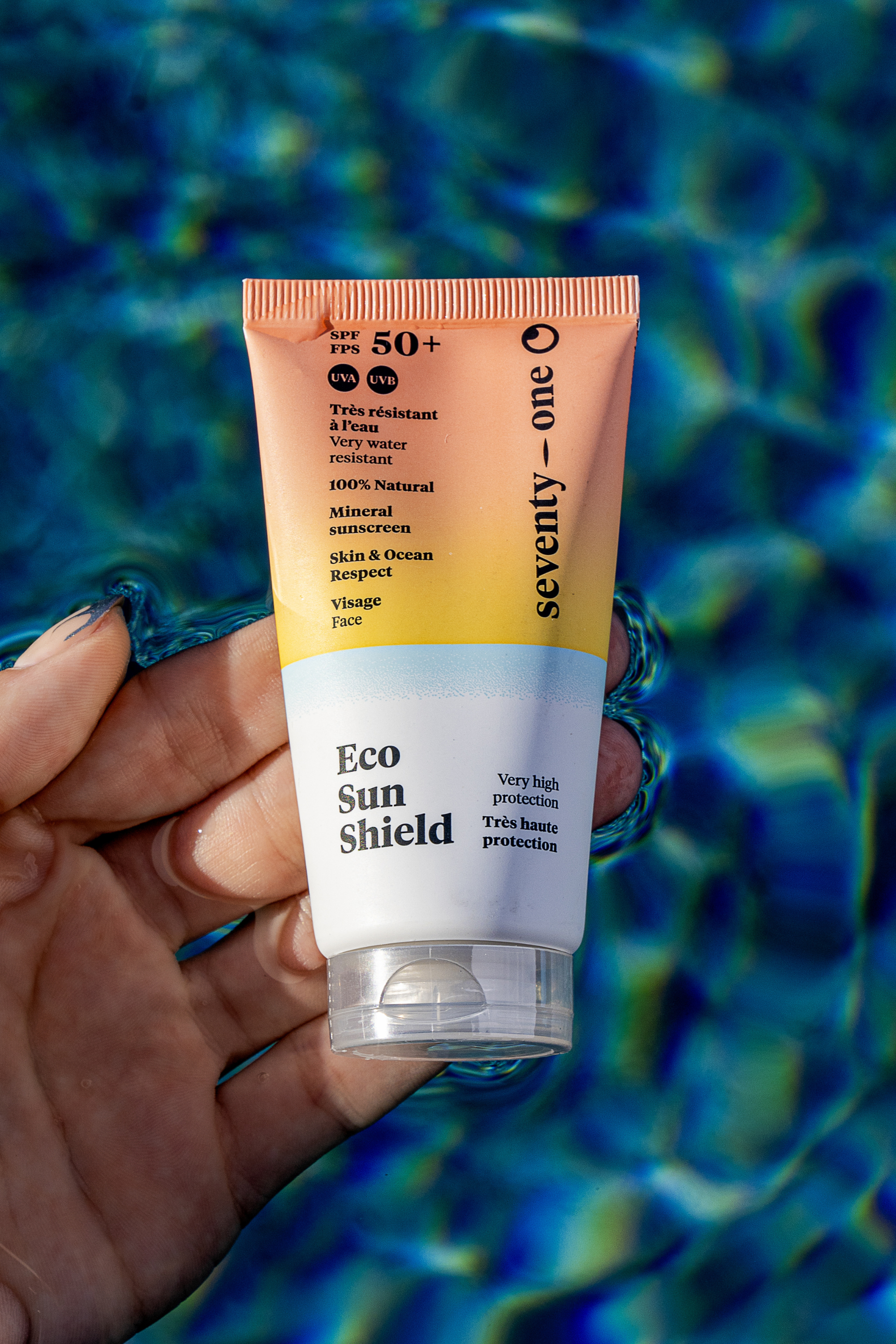 Crème solaire minérale visage invisible Eco Sun Shield SPF50+