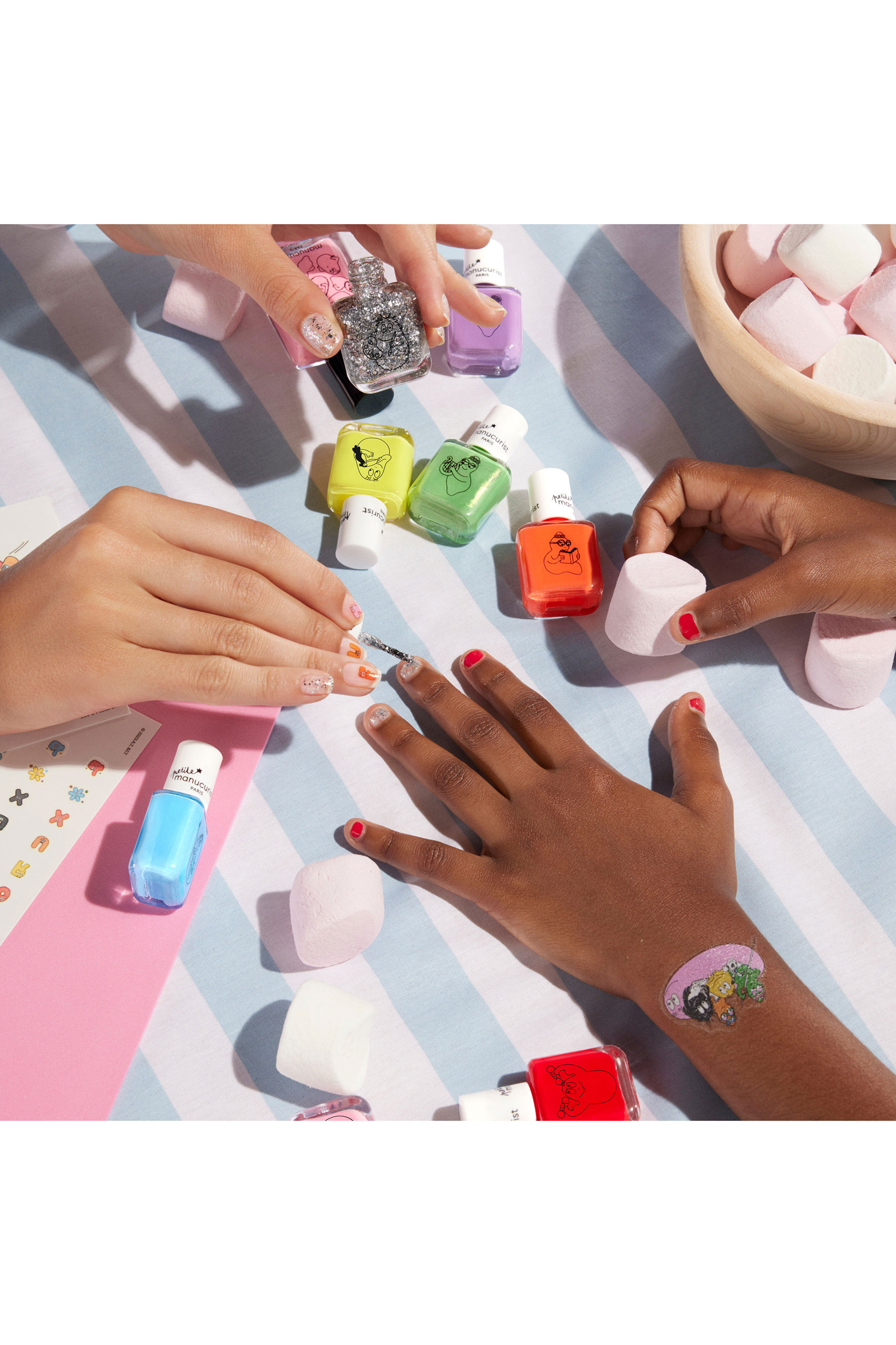 Tatouages peau & ongles Collection Barbapapa