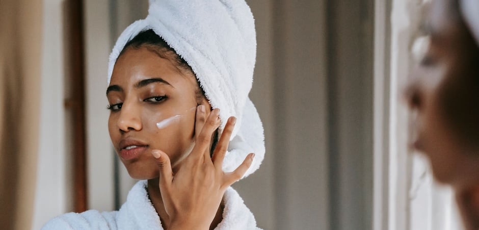 Quels soins visage offrent les meilleurs résultats visibles rapidement ?